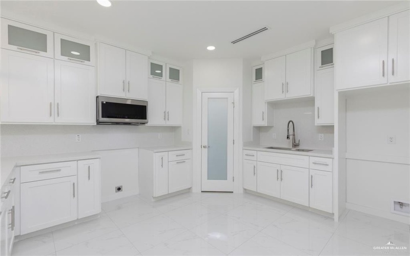 1910 Sunset Drive, Mission, TX 78572, 3 Habitaciones Habitaciones , ,2 BañosBaños,Residential,En Venta,1910 Sunset Drive,0,495130