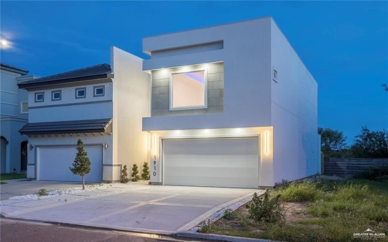 1910 Sunset Drive, Mission, TX 78572, 3 Habitaciones Habitaciones , ,2 BañosBaños,Residential,En Venta,1910 Sunset Drive,0,495130