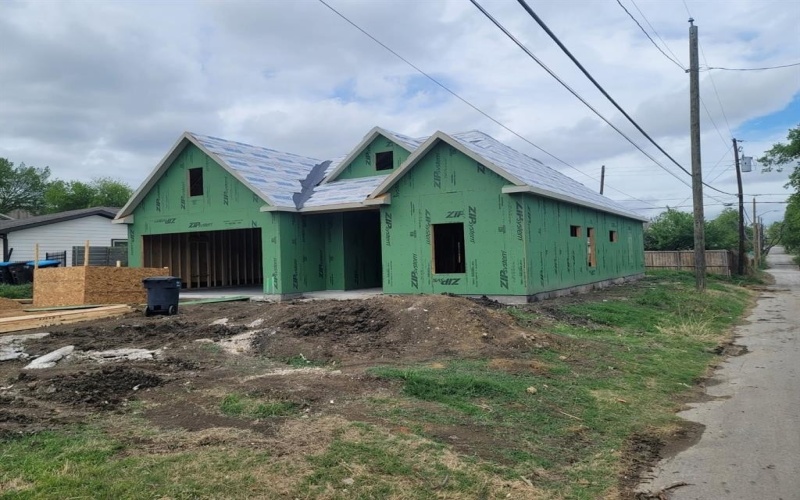 625 Atlanta Street, Fort Worth, TX 76104, 3 Bedrooms Bedrooms, ,2 BathroomsBathrooms,Residential,For Sale,625 Atlanta Street,0,20929866