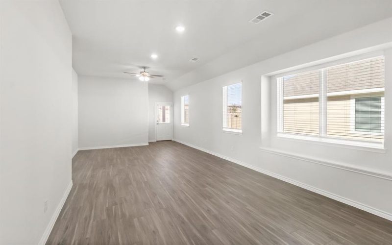 1024 Wind Drift Way, Fort Worth, TX 76131, 3 Habitaciones Habitaciones , ,2 BañosBaños,Residential,En Venta,1024 Wind Drift Way,0,21181305