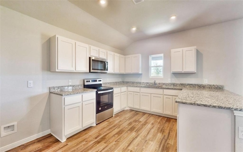 118 Cooper Drive, Cleburne, TX 76031, 3 Bedrooms Bedrooms, ,2 BathroomsBathrooms,Residential,For Sale,118 Cooper Drive,20636353