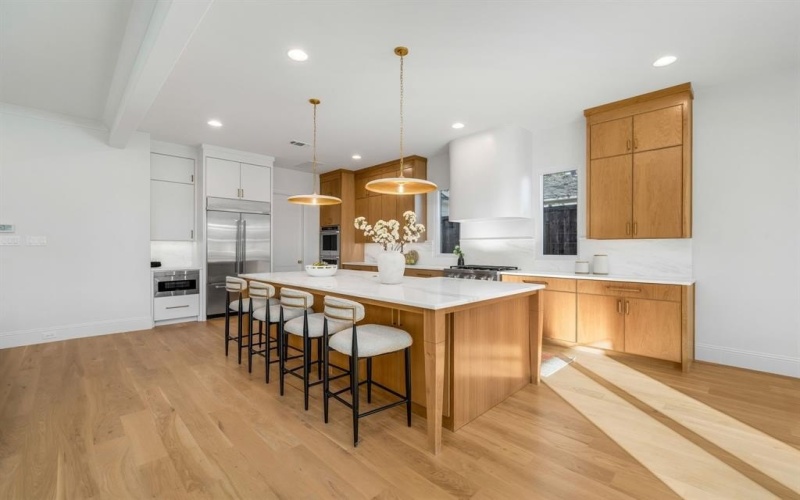 3884 Durango Drive, Dallas, TX 75220, 4 Bedrooms Bedrooms, ,5 BathroomsBathrooms,Residential,For Sale,3884 Durango Drive,0,21147959