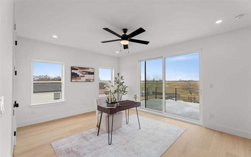 3343 Canada Drive, Dallas, TX 75212, 5 Habitaciones Habitaciones , ,3 BañosBaños,Residential,En Venta,3343 Canada Drive,0,21159712