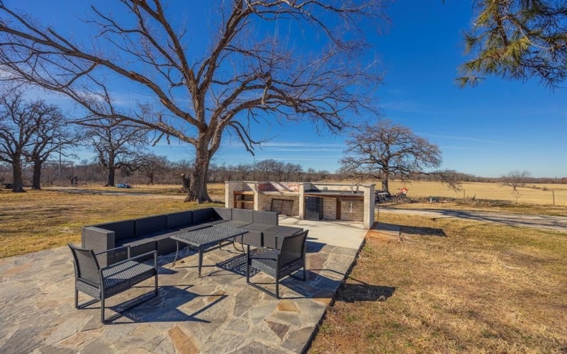 800 E Joplin Road, Bridgeport, TX 76426, 5 Bedrooms Bedrooms, ,5 BathroomsBathrooms,Residential,For Sale,800 E Joplin Road,0,21173199