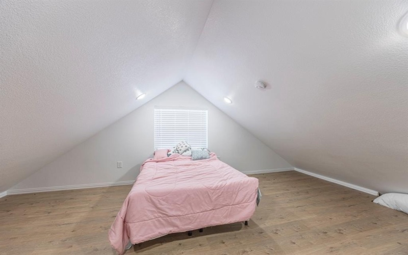 800 E Joplin Road, Bridgeport, TX 76426, 5 Bedrooms Bedrooms, ,5 BathroomsBathrooms,Residential,For Sale,800 E Joplin Road,0,21173199