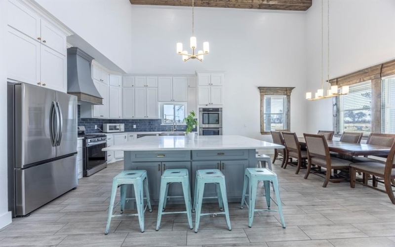 800 E Joplin Road, Bridgeport, TX 76426, 5 Bedrooms Bedrooms, ,5 BathroomsBathrooms,Residential,For Sale,800 E Joplin Road,0,21173199