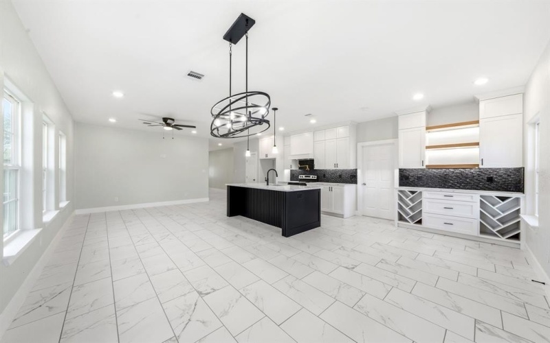 1202 N Breckenridge Street, Ennis, TX 75119, 3 Habitaciones Habitaciones , ,2 BañosBaños,Residential,En Venta,1202 N Breckenridge Street,0,21180909