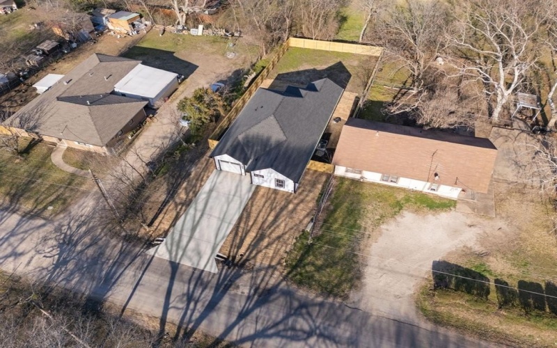 1202 N Breckenridge Street, Ennis, TX 75119, 3 Habitaciones Habitaciones , ,2 BañosBaños,Residential,En Venta,1202 N Breckenridge Street,0,21180909