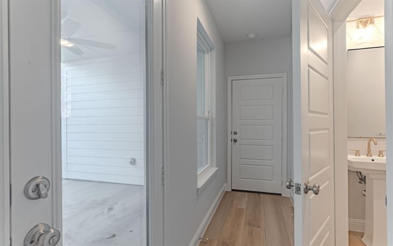 405 Athenia Drive, Fort Worth, TX 76114, 3 Habitaciones Habitaciones , ,2 BañosBaños,Residential,En Venta,405 Athenia Drive,0,21181944