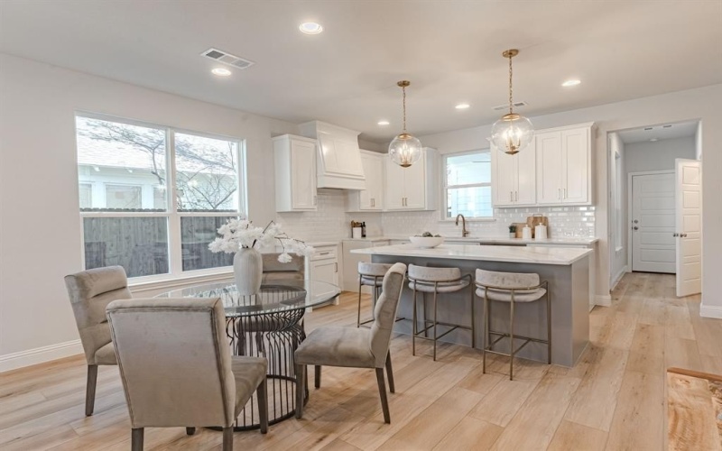 405 Athenia Drive, Fort Worth, TX 76114, 3 Habitaciones Habitaciones , ,2 BañosBaños,Residential,En Venta,405 Athenia Drive,0,21181944