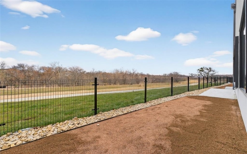 1111 Raiford Road #108, Carrollton, TX 75007, 4 Habitaciones Habitaciones , ,3 BañosBaños,Residential,En Venta,1111 Raiford Road,0,21182110