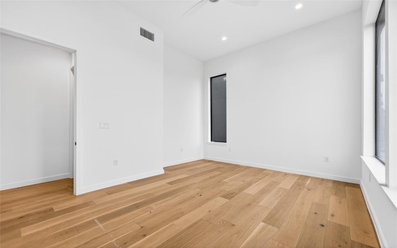 1111 Raiford Road #108, Carrollton, TX 75007, 4 Habitaciones Habitaciones , ,3 BañosBaños,Residential,En Venta,1111 Raiford Road,0,21182110