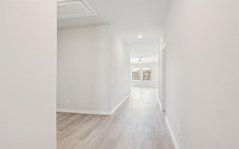 2024 Colt Court, Seagoville, TX 75159, 4 Habitaciones Habitaciones , ,3 BañosBaños,Residential,En Venta,2024 Colt Court,0,21182135