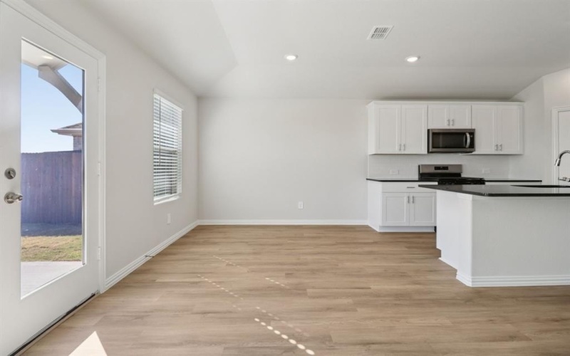 2018 Colt Court, Seagoville, TX 75159, 3 Habitaciones Habitaciones , ,2 BañosBaños,Residential,En Venta,2018 Colt Court,0,21182139