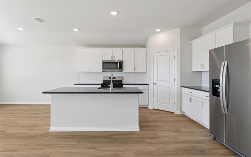 2018 Colt Court, Seagoville, TX 75159, 3 Habitaciones Habitaciones , ,2 BañosBaños,Residential,En Venta,2018 Colt Court,0,21182139