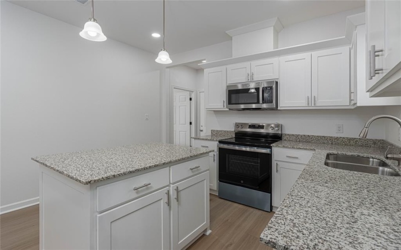 240 eLM Street, Winona, TX 75792, 3 Bedrooms Bedrooms, ,2 BathroomsBathrooms,Residential,For Sale,240 eLM Street,0,21182295