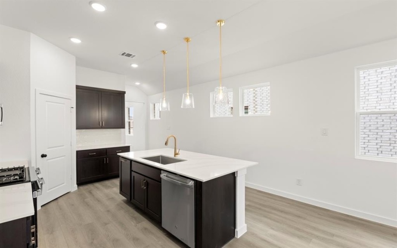 5933 Laurel Lake Lane, Pilot Point, TX 76258, 3 Habitaciones Habitaciones , ,2 BañosBaños,Residential,En Venta,5933 Laurel Lake Lane,0,21182471