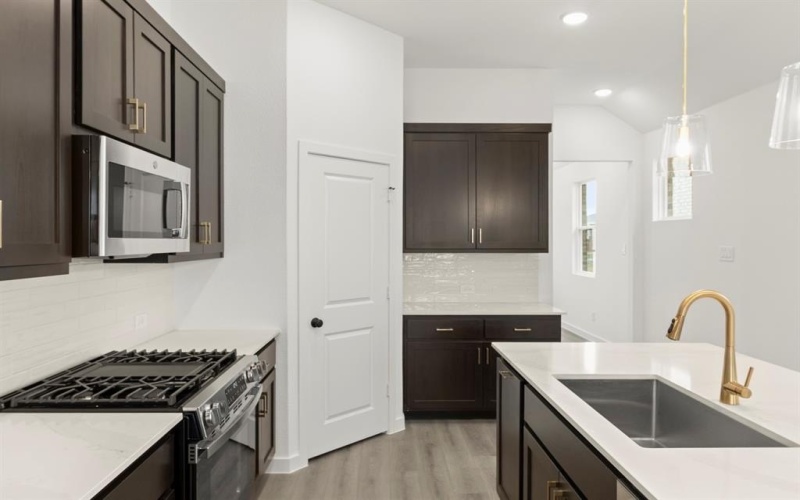 5933 Laurel Lake Lane, Pilot Point, TX 76258, 3 Habitaciones Habitaciones , ,2 BañosBaños,Residential,En Venta,5933 Laurel Lake Lane,0,21182471