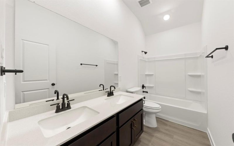 5933 Laurel Lake Lane, Pilot Point, TX 76258, 3 Habitaciones Habitaciones , ,2 BañosBaños,Residential,En Venta,5933 Laurel Lake Lane,0,21182471