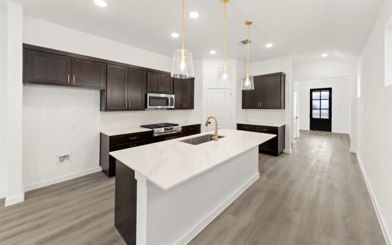 5933 Laurel Lake Lane, Pilot Point, TX 76258, 3 Habitaciones Habitaciones , ,2 BañosBaños,Residential,En Venta,5933 Laurel Lake Lane,0,21182471