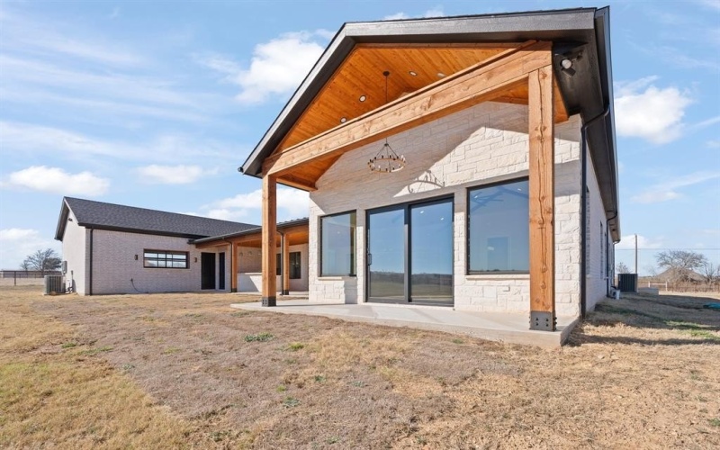 6505 County Road 1126b, Godley, TX 76044, 4 Bedrooms Bedrooms, ,3 BathroomsBathrooms,Residential,For Sale,6505 County Road 1126b,0,21182535