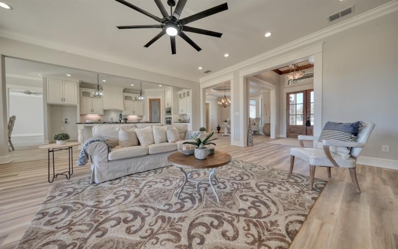 93 S Ryder Cup Trail, Hideaway, TX 75771, 3 Bedrooms Bedrooms, ,3 BathroomsBathrooms,Residential,For Sale,93 S Ryder Cup Trail,20590956