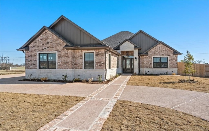 109 Water View Lane, Robinson, TX 76706, 4 Bedrooms Bedrooms, ,2 BathroomsBathrooms,Residential,For Sale,109 Water View Lane,0,21182619