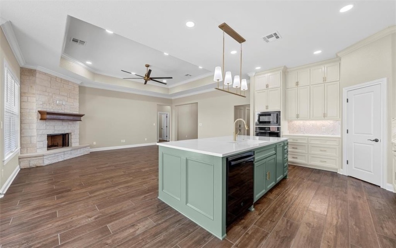 109 Water View Lane, Robinson, TX 76706, 4 Bedrooms Bedrooms, ,2 BathroomsBathrooms,Residential,For Sale,109 Water View Lane,0,21182619