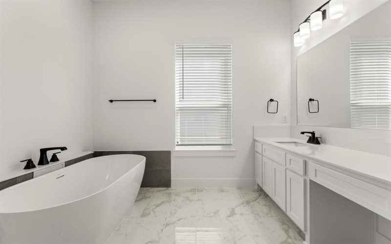 740 Wilderness Point Lane, Anna, TX 75409, 4 Habitaciones Habitaciones , ,3 BañosBaños,Residential,En Venta,740 Wilderness Point Lane,0,21182948