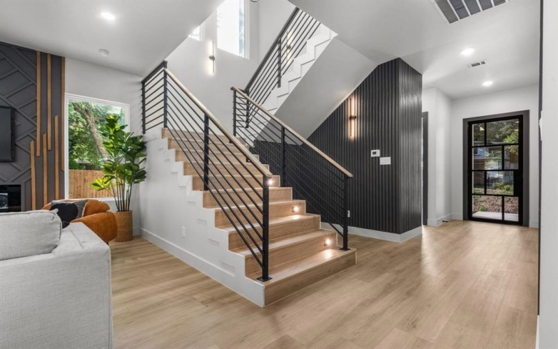 912 Brookwood Drive, Dallas, TX 75224, 4 Habitaciones Habitaciones , ,3 BañosBaños,Residential,En Venta,912 Brookwood Drive,0,21183042