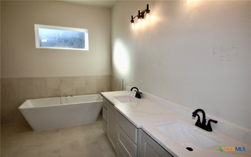 1014 High Plains Drive, Nolanville, TX 76559, 4 Bedrooms Bedrooms, ,2 BathroomsBathrooms,Residential,For Sale,1014 High Plains Drive,0,604820