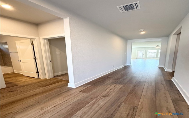 4561 Allison Drive, Belton, TX 76513, 4 Bedrooms Bedrooms, ,3 BathroomsBathrooms,Residential,For Sale,4561 Allison Drive,0,604864