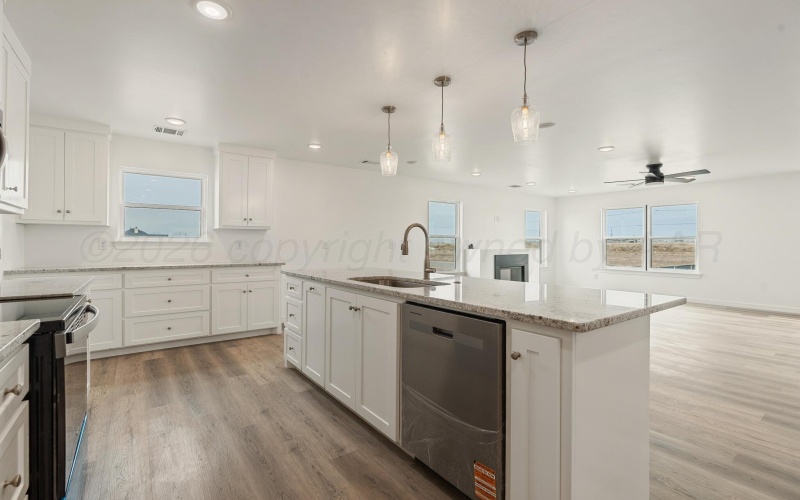 1811 Living Water Drive, Amarillo, TX 79118, 3 Habitaciones Habitaciones , ,2 BañosBaños,Residential,En Venta,1811 Living Water Drive,0,26-1521