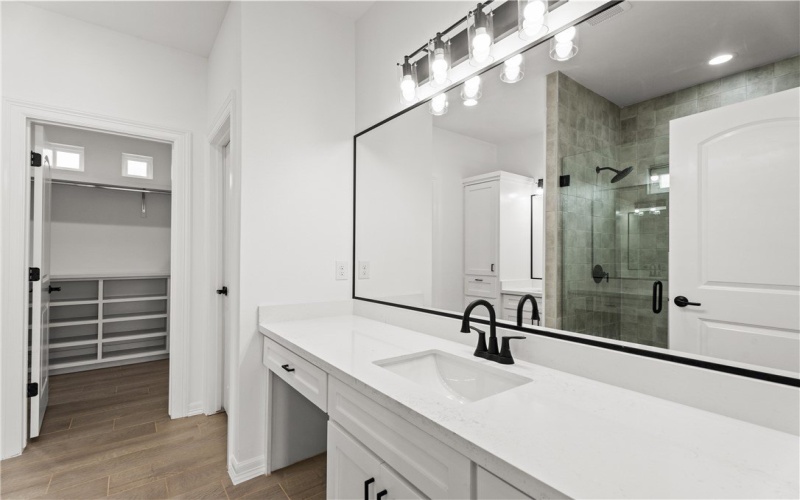 1504 Lewis Street, Kingsville, TX 78363, 3 Bedrooms Bedrooms, ,2 BathroomsBathrooms,Residential,For Sale,1504 Lewis Street,0,470774