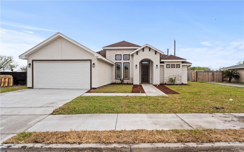 1504 Lewis Street, Kingsville, TX 78363, 3 Bedrooms Bedrooms, ,2 BathroomsBathrooms,Residential,For Sale,1504 Lewis Street,0,470774