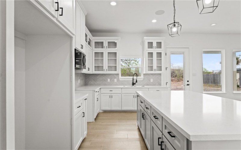 1504 Lewis Street, Kingsville, TX 78363, 3 Bedrooms Bedrooms, ,2 BathroomsBathrooms,Residential,For Sale,1504 Lewis Street,0,470774