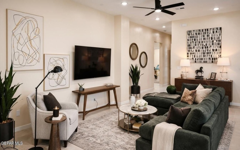 15109 Steer Drive, El Paso, TX 79938, 3 Habitaciones Habitaciones , ,2 BañosBaños,Residential,En Venta,15109 Steer Drive,0,938388