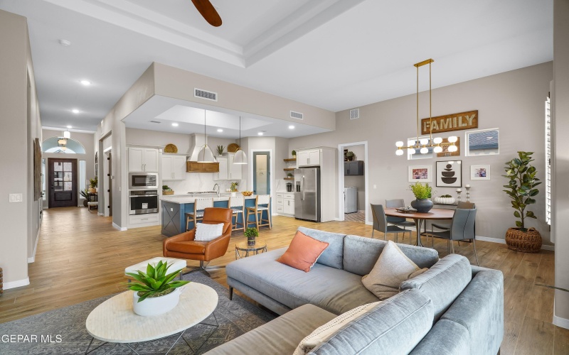 2313 TIERRA KONA, El Paso, TX 79938, 4 Habitaciones Habitaciones , ,2 BañosBaños,Residential,En Venta,2313 TIERRA KONA,0,938400