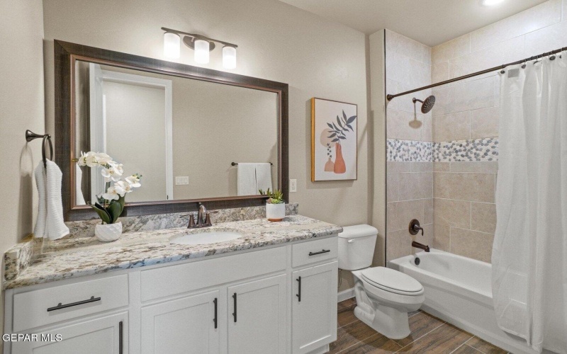 7264 Bobcat Hollow Drive, El Paso, TX 79911, 5 Habitaciones Habitaciones , ,3 BañosBaños,Residential,En Venta,7264 Bobcat Hollow Drive,0,938424