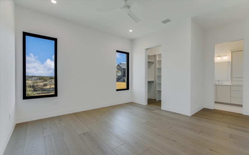 136 Nightshade, Horseshoe Bay, TX 78657-0000, 4 Bedrooms Bedrooms, ,5 BathroomsBathrooms,Residential,For Sale,136 Nightshade,0,176544