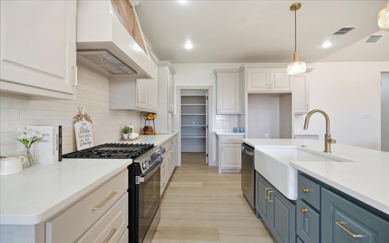 1115 N 6th Street, Wolfforth, TX 79382, 3 Bedrooms Bedrooms, ,2 BathroomsBathrooms,Residential,For Sale,1115 N 6th Street,0,202602200