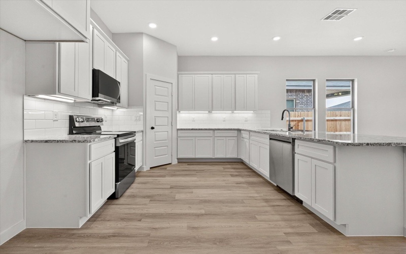 805 E 30th Street, Wolfforth, TX 79382, 3 Bedrooms Bedrooms, ,2 BathroomsBathrooms,Residential,For Sale,805 E 30th Street,0,202602205