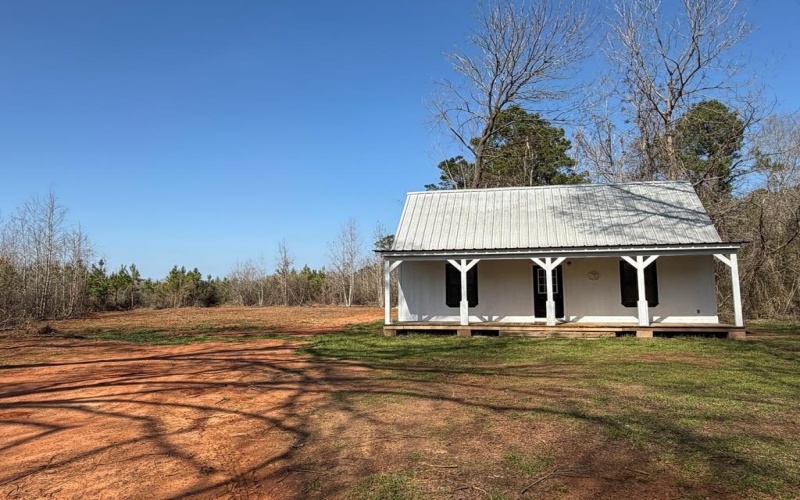 3225 FM 353, San Augustine, TX 75972, 1 Bedroom Bedrooms, ,1 BathroomBathrooms,Residential,For Sale,3225 FM 353,0,22601212