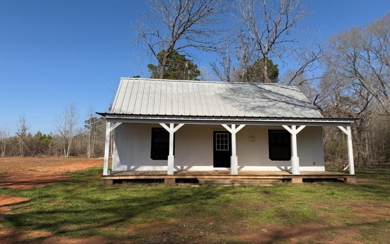 3225 FM 353, San Augustine, TX 75972, 1 Bedroom Bedrooms, ,1 BathroomBathrooms,Residential,For Sale,3225 FM 353,0,22601212