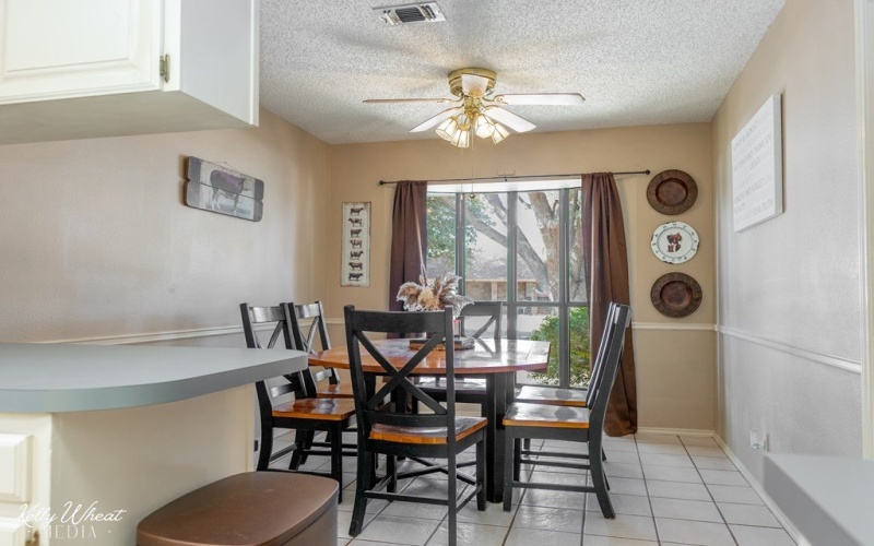 4718 Royal Oak Dr, San Angelo, TX 76904, 3 Habitaciones Habitaciones , ,2 BañosBaños,Residential,En Venta,4718 Royal Oak Dr,0,131697