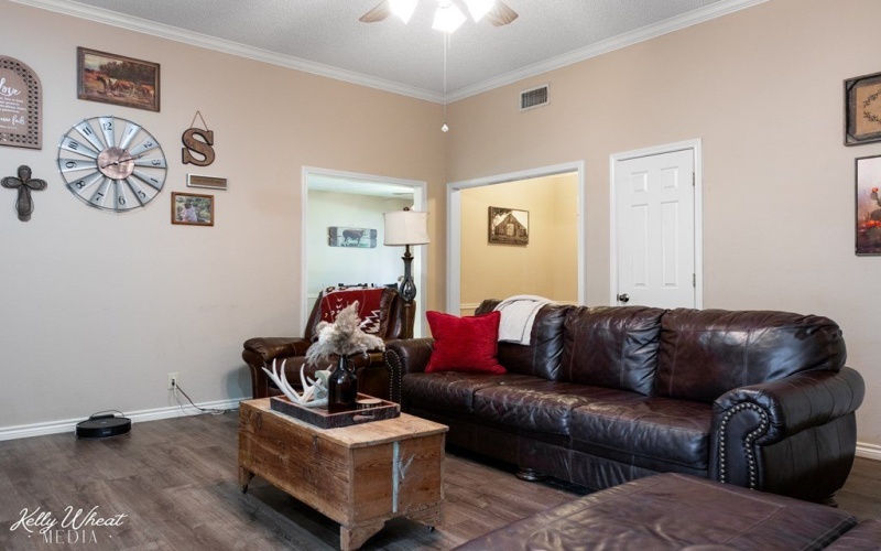 4718 Royal Oak Dr, San Angelo, TX 76904, 3 Habitaciones Habitaciones , ,2 BañosBaños,Residential,En Venta,4718 Royal Oak Dr,0,131697