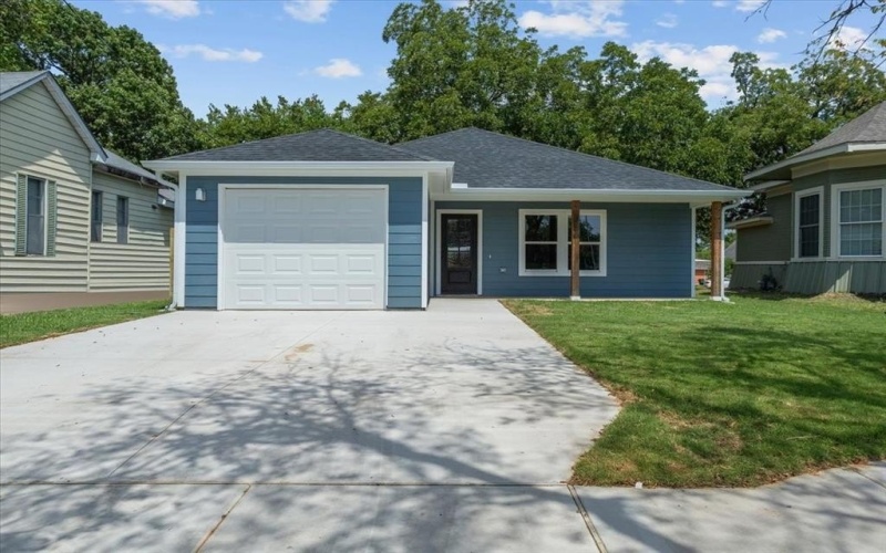 801 S Walnut Street, Sherman, TX 75090, 3 Bedrooms Bedrooms, ,2 BathroomsBathrooms,Residential,For Sale,801 S Walnut Street,20583163