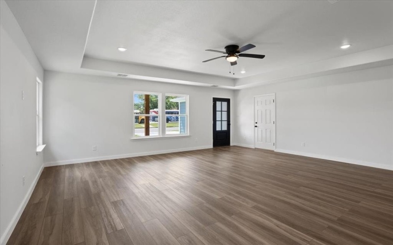801 S Walnut Street, Sherman, TX 75090, 3 Bedrooms Bedrooms, ,2 BathroomsBathrooms,Residential,For Sale,801 S Walnut Street,20583163