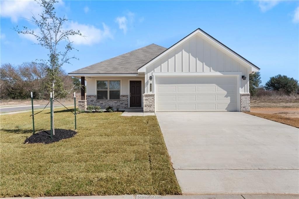 1236 High Street, Navasota, TX 77868, 3 Bedrooms Bedrooms, ,2 BathroomsBathrooms,Residential,For Sale,1236 High Street,0,26001866