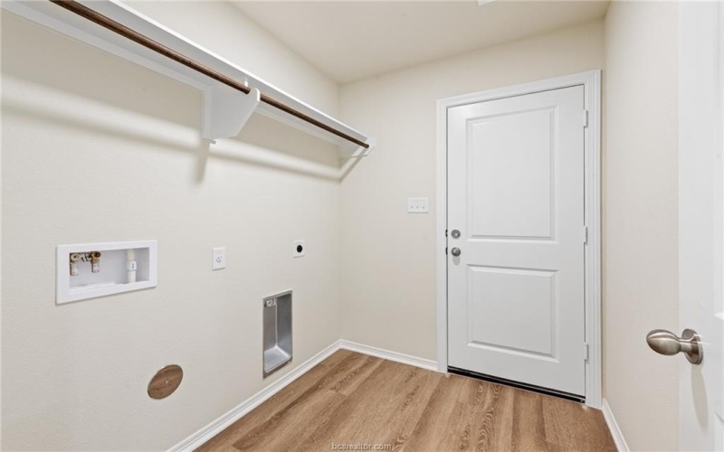 1236 High Street, Navasota, TX 77868, 3 Bedrooms Bedrooms, ,2 BathroomsBathrooms,Residential,For Sale,1236 High Street,0,26001866